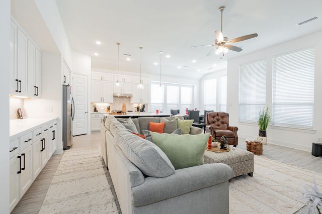 1925 Braided Mane Avenue, Aubrey, TX 76227