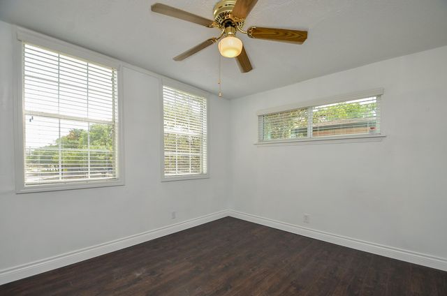 8810 Ilona Lane 2, Houston, TX 77025