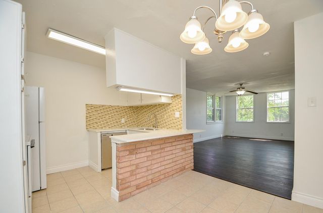 8810 Ilona Lane 2, Houston, TX 77025