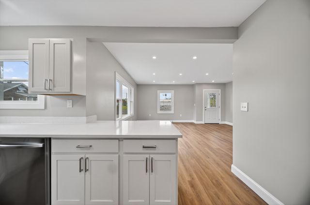 1718 W 56TH Street, Erie, PA 16509