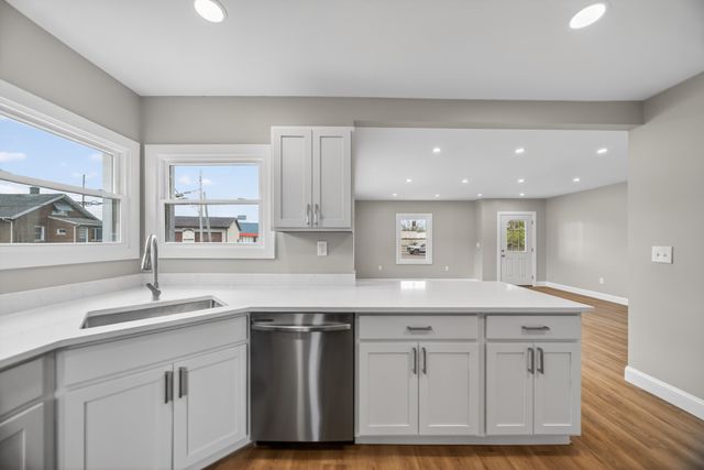 1718 W 56TH Street, Erie, PA 16509