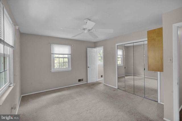2 WILLOWWOOD CT, Douglassville, PA 19518