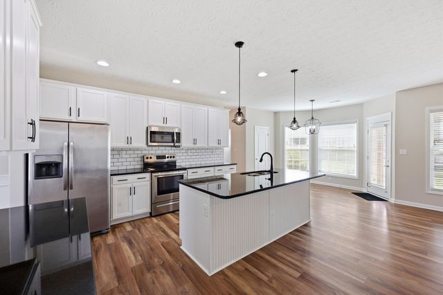 109 Rowanberry Drive, Nicholasville, KY 40356