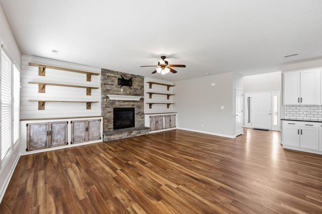 109 Rowanberry Drive, Nicholasville, KY 40356