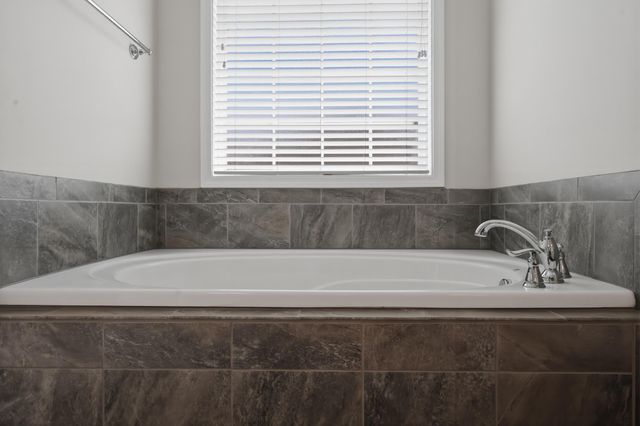 109 Rowanberry Drive, Nicholasville, KY 40356