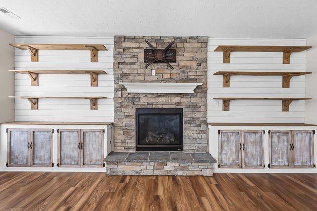 109 Rowanberry Drive, Nicholasville, KY 40356