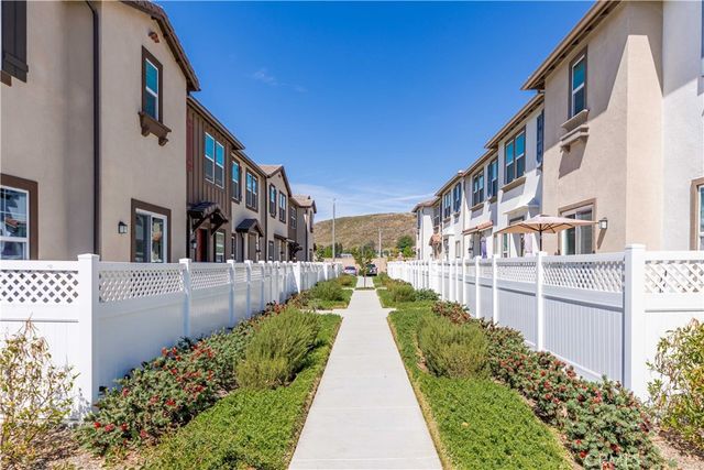 34495 Agave Drive 5105, Winchester, CA 92596