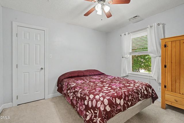 500 Pinewood Drive, Apex, NC 27502