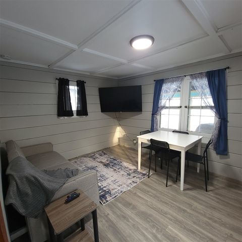 977 N Huron Street, East Tawas, MI 48730