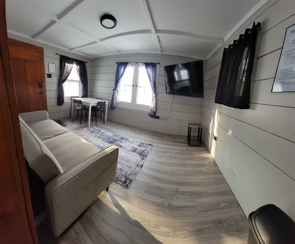 977 N Huron Street, East Tawas, MI 48730