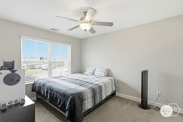 685 Fairview Circle, Hinesville, GA 31313