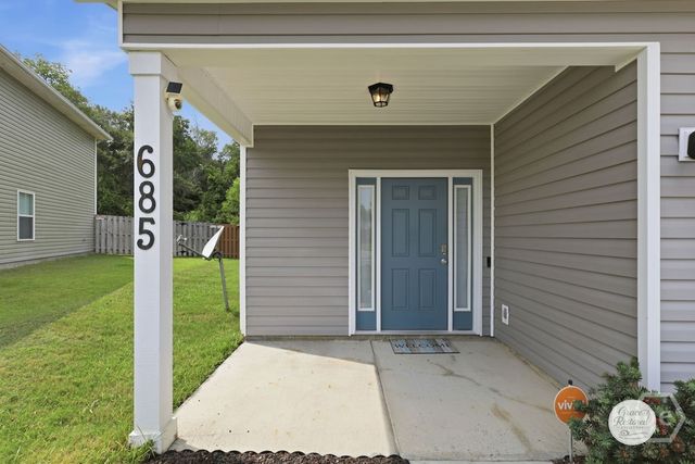 685 Fairview Circle, Hinesville, GA 31313