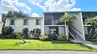 1117 Green Pine Blvd G1, West Palm Beach, FL 33409