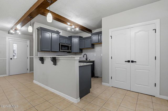 366 RIVERSIDE Drive, Sunland Park, NM 88063