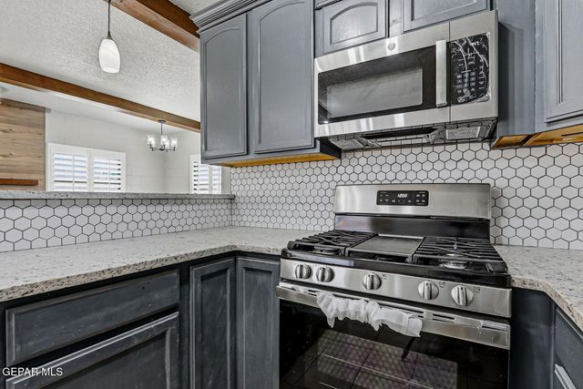 366 RIVERSIDE Drive, Sunland Park, NM 88063