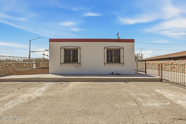 366 RIVERSIDE Drive, Sunland Park, NM 88063