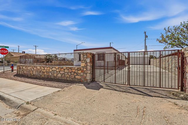 366 RIVERSIDE Drive, Sunland Park, NM 88063
