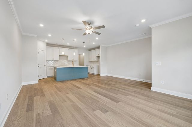 3215 Tasker Dr, Antioch, TN 37013