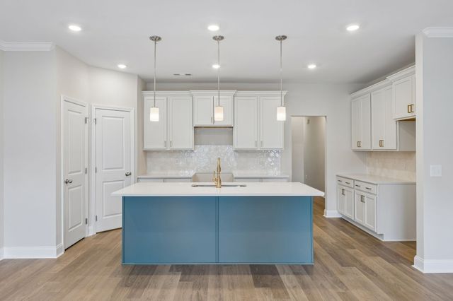 3215 Tasker Dr, Antioch, TN 37013