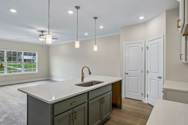 3215 Tasker Dr, Antioch, TN 37013