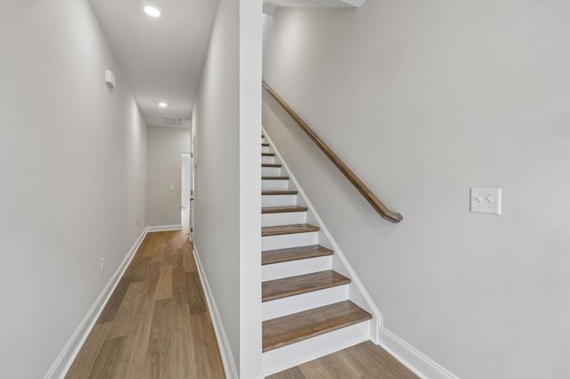 3215 Tasker Dr, Antioch, TN 37013