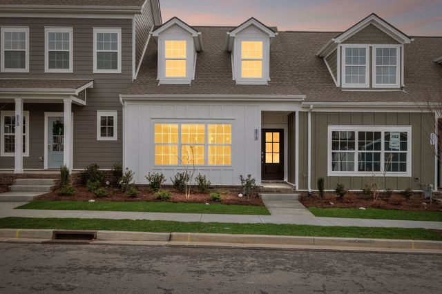 3215 Tasker Dr, Antioch, TN 37013