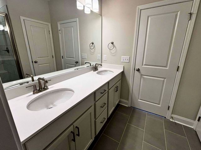 3215 Tasker Dr, Antioch, TN 37013