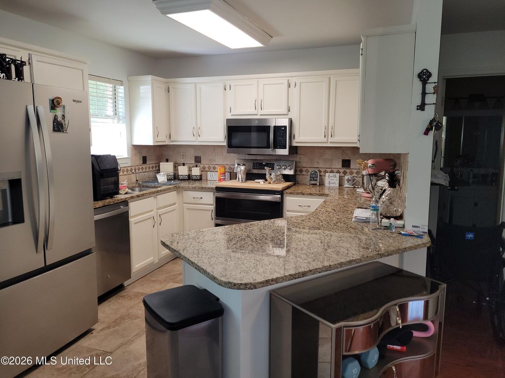 6805 Lake Forest Drive, Walls, MS 38680 — photo 4