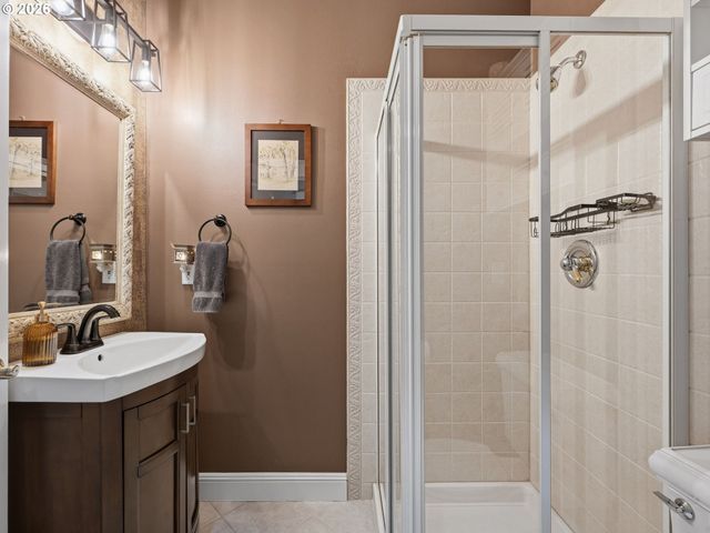 14805 Ne 13TH Cir, Vancouver, WA 98684