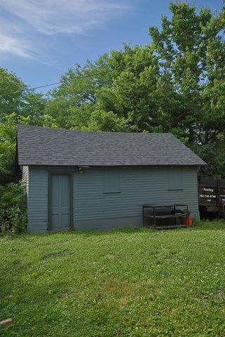 685 Stewart Avenue, Saint Paul, MN 55102