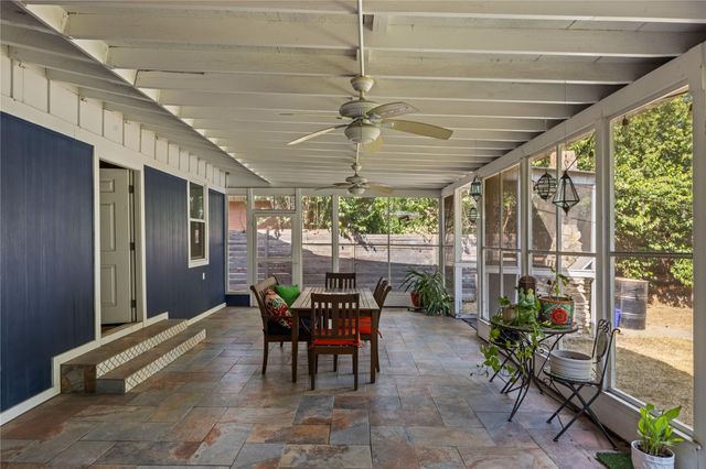 7607 Meadowview LN, Austin, TX 78752