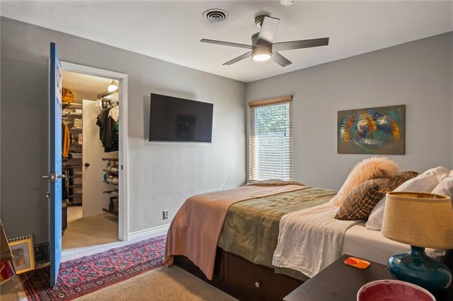 7607 Meadowview LN, Austin, TX 78752