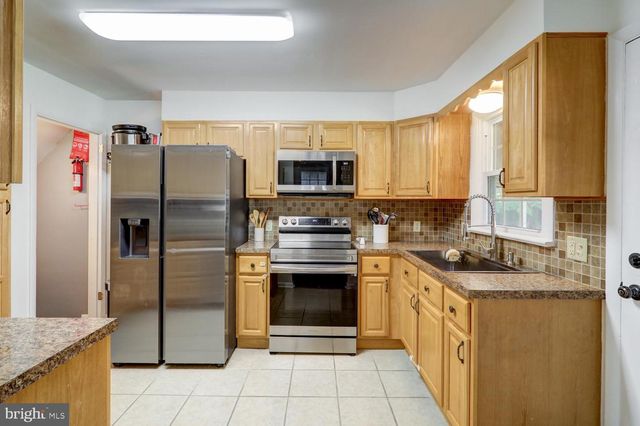 508 SPRING AVE, Lititz, PA 17543