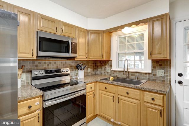 508 SPRING AVE, Lititz, PA 17543