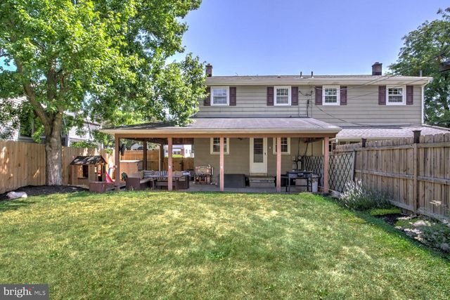 508 SPRING AVE, Lititz, PA 17543