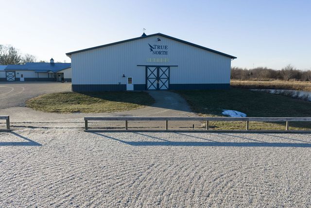 27802 N Owens Road, Mundelein, IL 60060