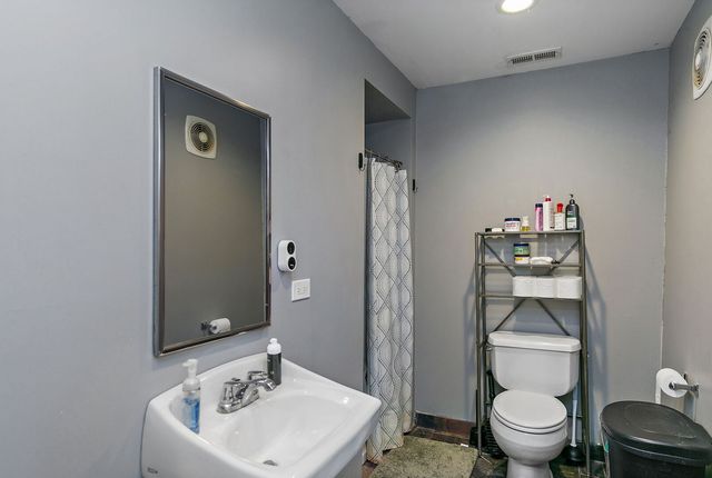 27802 N Owens Road, Mundelein, IL 60060