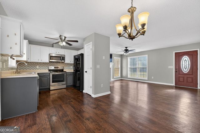 118 Ridgeway Road, Milner, GA 30257