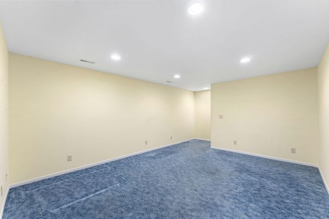 8053 Cloman Avenue, Inver Grove Heights, MN 55076