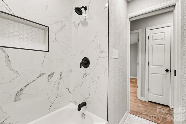 2534 Druid Hills Way, Charlotte, NC 28206