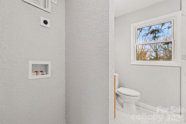 2534 Druid Hills Way, Charlotte, NC 28206