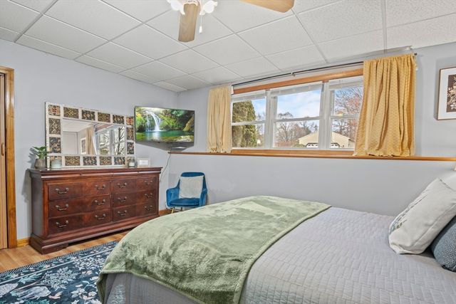 4 Corey Drive, Oxford, MA 01540