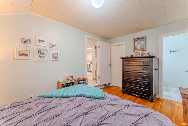 2 S Colonial Park Drive, Marion, IN 46953