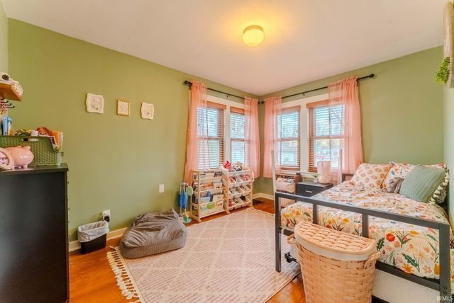 2 S Colonial Park Drive, Marion, IN 46953