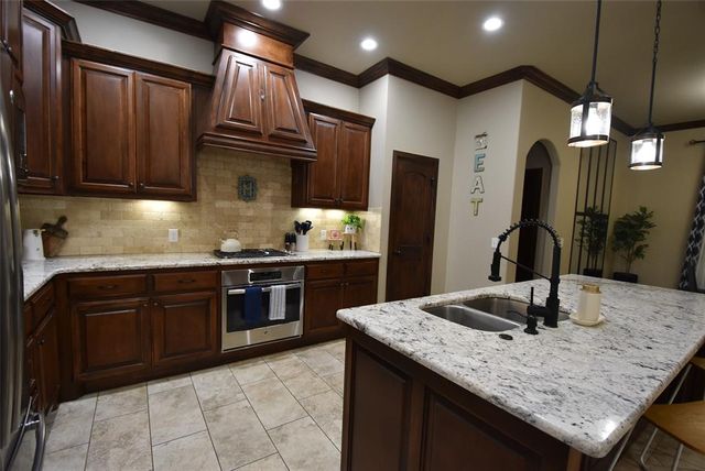 1015 Morning Glory Lane, Seminole, OK 74868