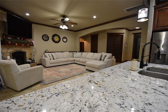 1015 Morning Glory Lane, Seminole, OK 74868