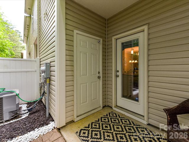 4268 Sutwick Drive, Charlotte, NC 28269
