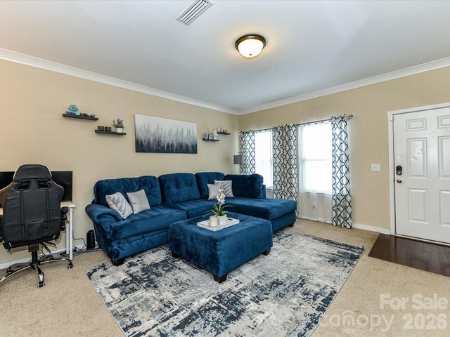 4268 Sutwick Drive, Charlotte, NC 28269