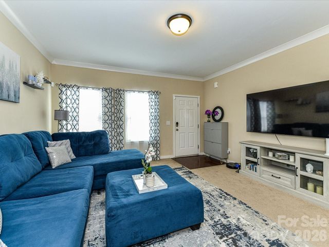 4268 Sutwick Drive, Charlotte, NC 28269