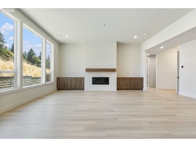 16807 Ne 38TH Ave, Vancouver, WA 98686